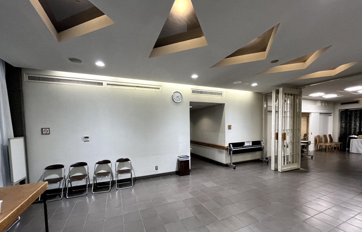 みどり会館 エントランス