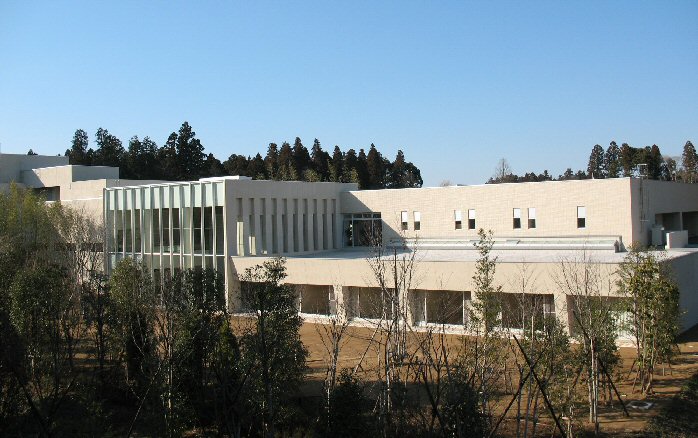 印西斎場の外観