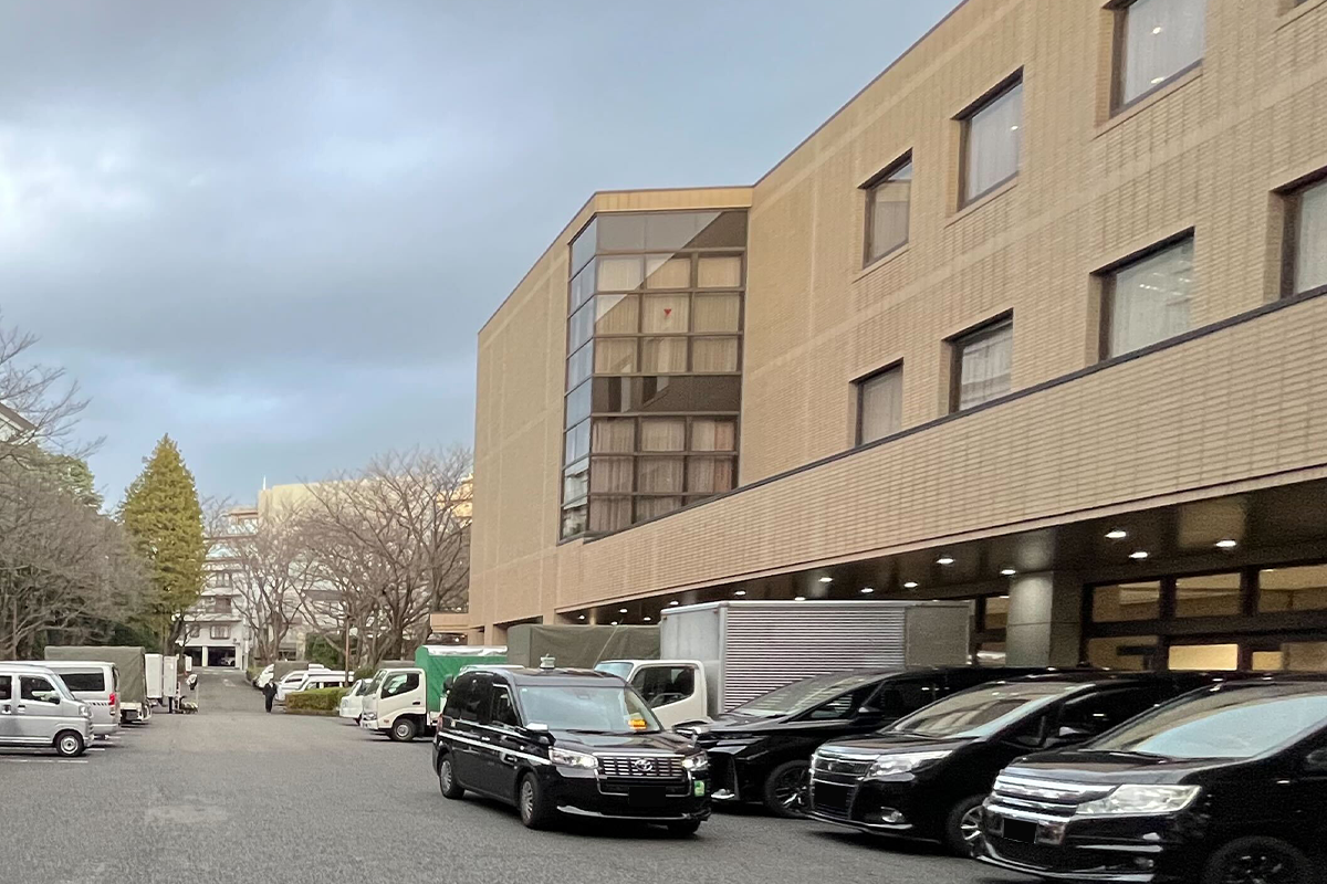 代々幡斎場の駐車場