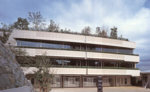 横浜市営久保山斎場